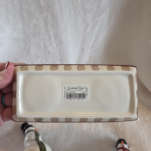 Grasslands Road MERRY - SNOWMAN 6.75" Salt & Pepper w/ Tray 3Pc Set Lamppost - Picture 10 of 12